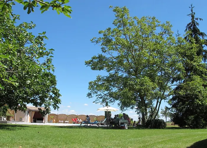 Château Du Pegulier Location Intégrale 4*