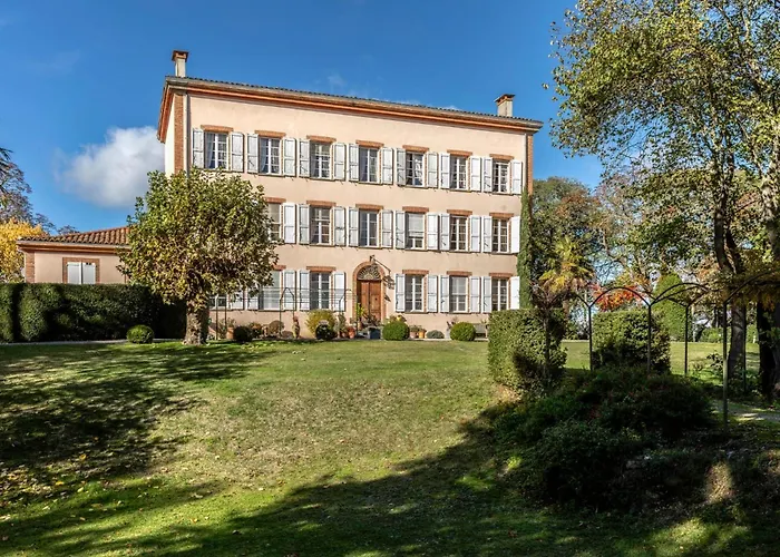 Château Du Pegulier Location Intégrale Affittacamere