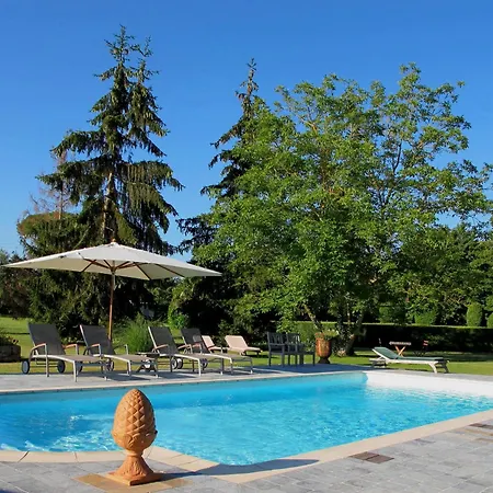 Penzion Chateau Du Pegulier Location Integrale Montaut-Ariège