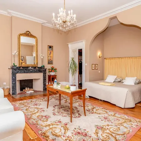 Chateau Du Pegulier Pensión 3*