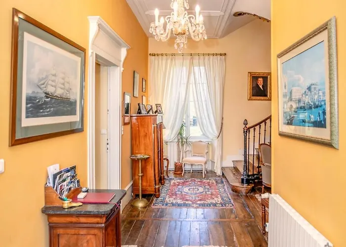 Château Du Pegulier Location Intégrale Pensión Montaut-Ariège