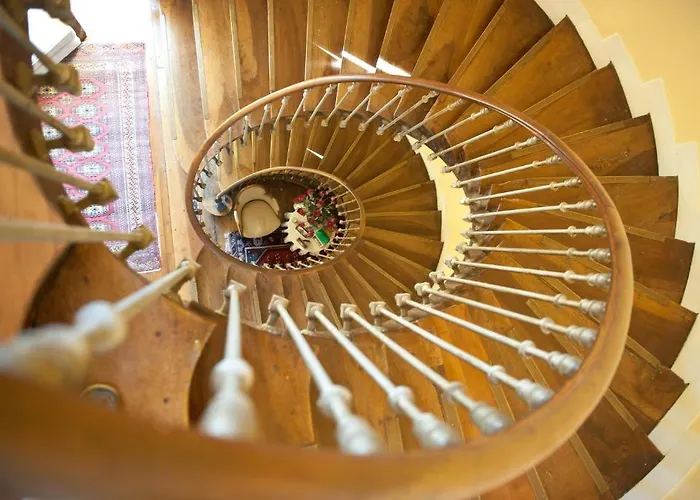 Château Du Pegulier Location Intégrale